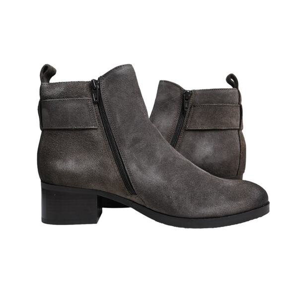 Clarks Womens 10 Mila Charm Suede Bootie in Taupe Gray Suede NEW - Picture 6 of 11